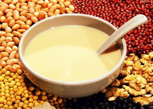 廣州市面豆漿豆奶抽檢均達標 家中自制豆漿謹防中毒