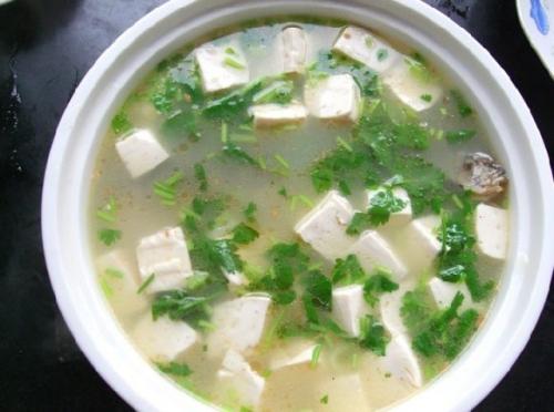 豆腐湯怎么做好喝 豆腐做什么湯好喝